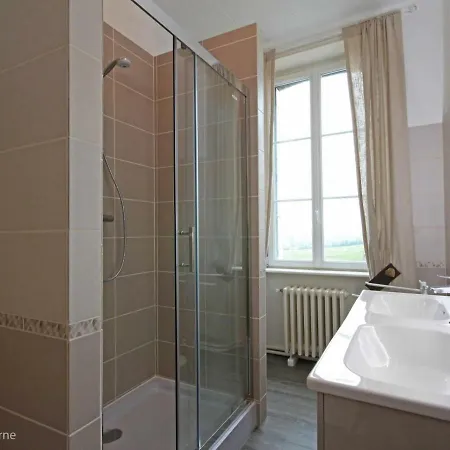 Grande Maison Bourgeoise Renovee Avec Jardin, Vue Imprenable Et Proche Lac - Fr-1-497-11 3*