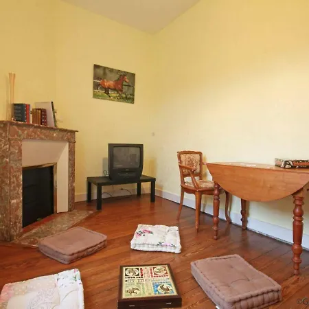 Otel Grande Maison Bourgeoise Renovee Avec Jardin, Vue Imprenable Et Proche Lac - Fr-1-497-11 Neuvy-au-Houlme