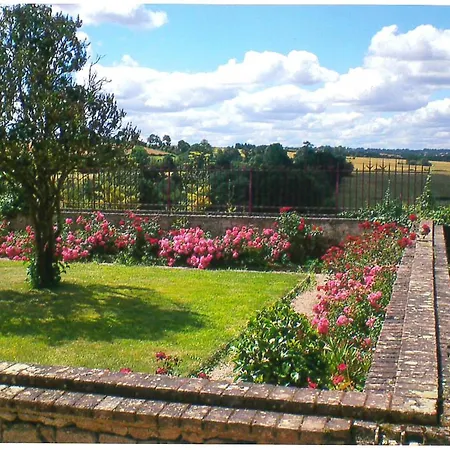 Otel Grande Maison Bourgeoise Renovee Avec Jardin, Vue Imprenable Et Proche Lac - Fr-1-497-11 3*